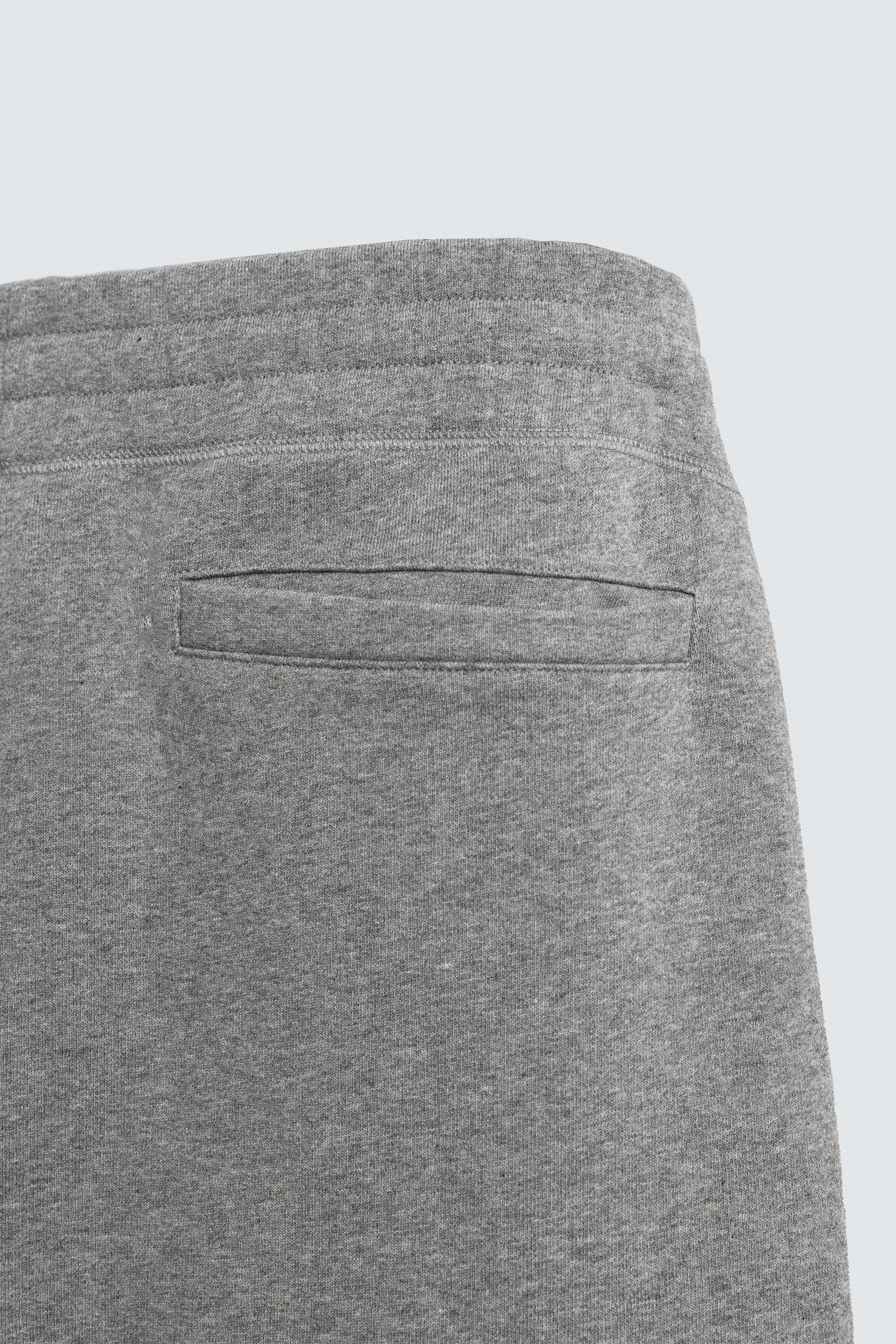 BERMUDA JOGGER REGULAR FIT
